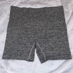 Colsie bike short
